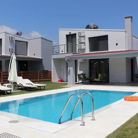 Olympus Paradise 5 Skotina Exterior photo